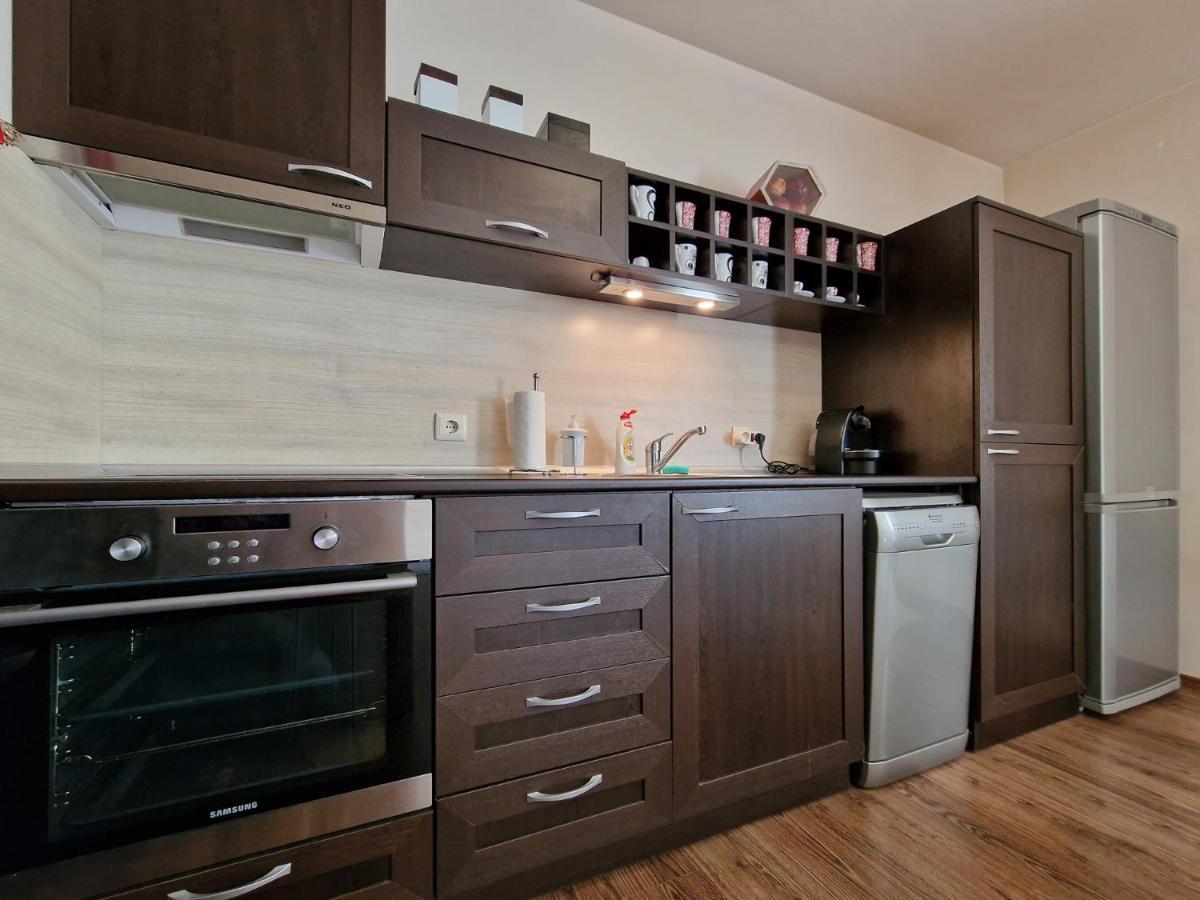 Apartamento Bansko Royal Towers - 2Bd Flat With Parking By Flat Mаnager Exterior foto